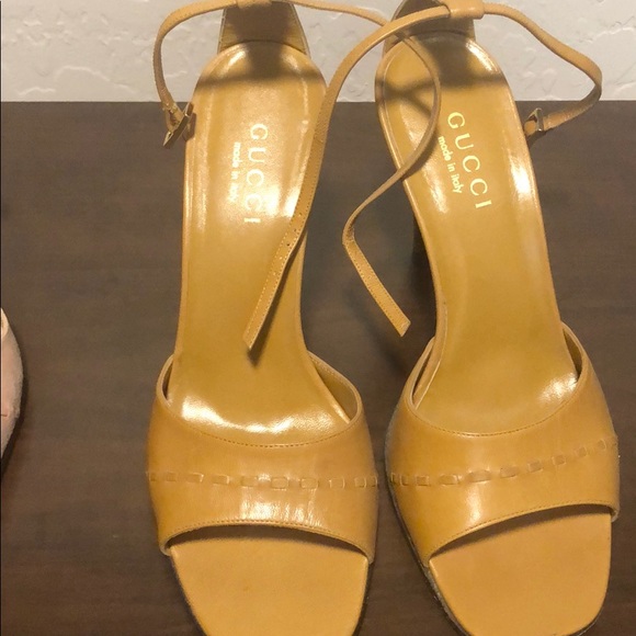 Gucci shoes - Picture 1 of 6